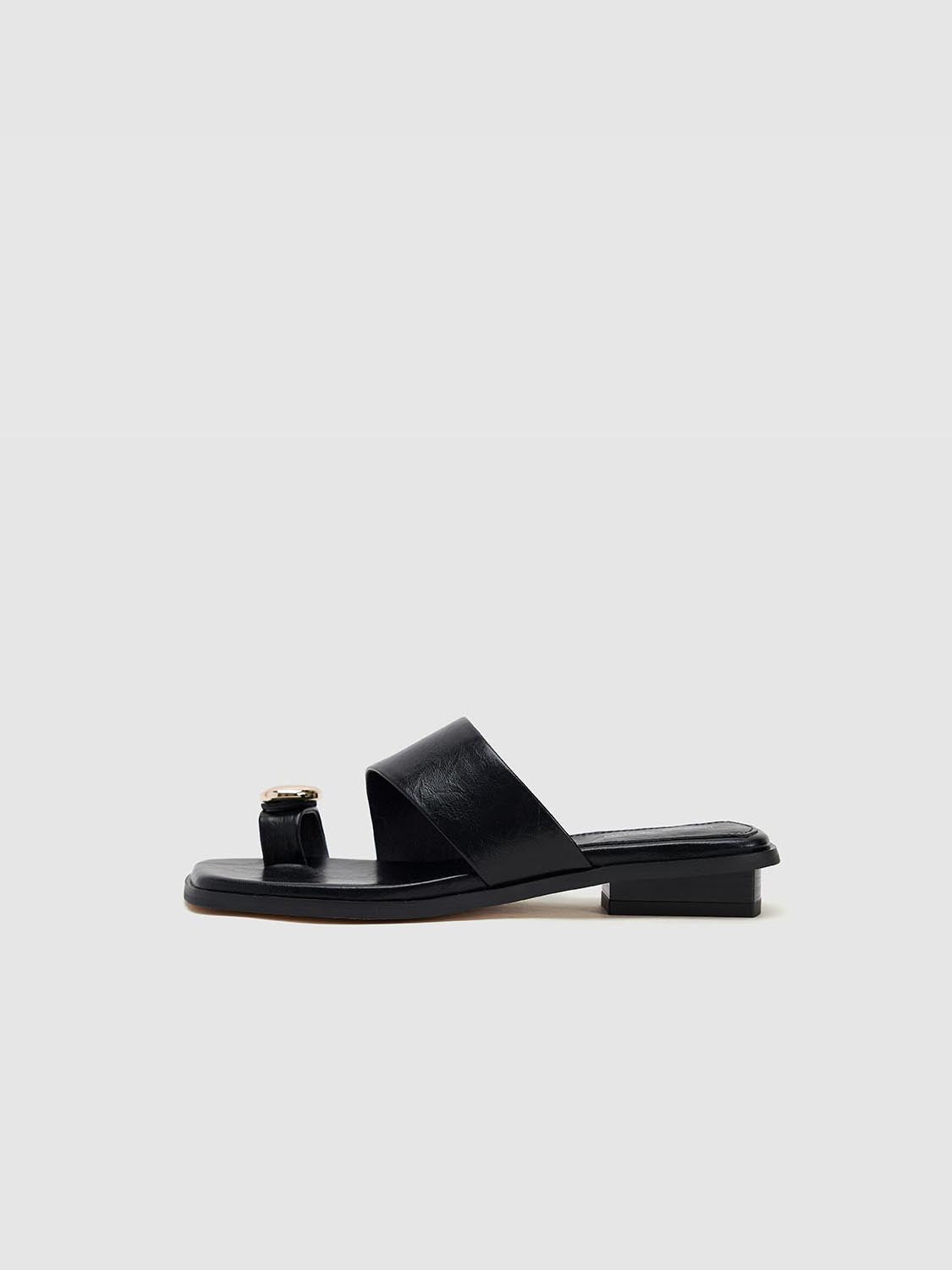 Slippers - Image 2