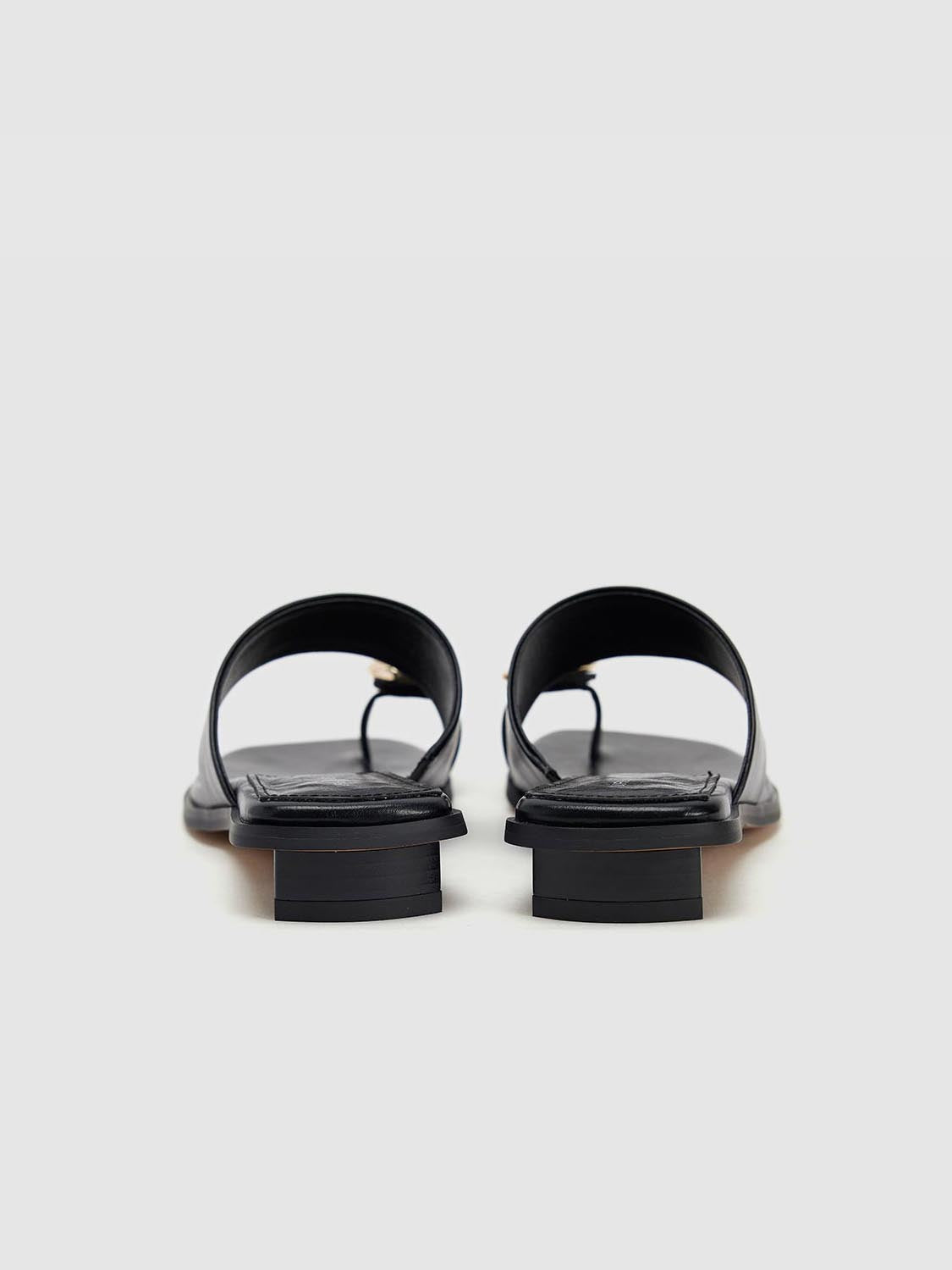 Slippers - Image 3