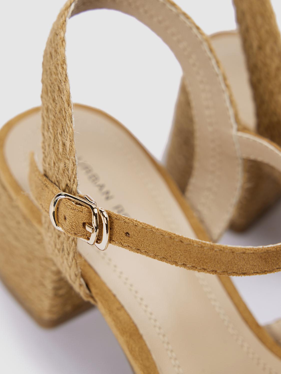 Sandals - Image 6