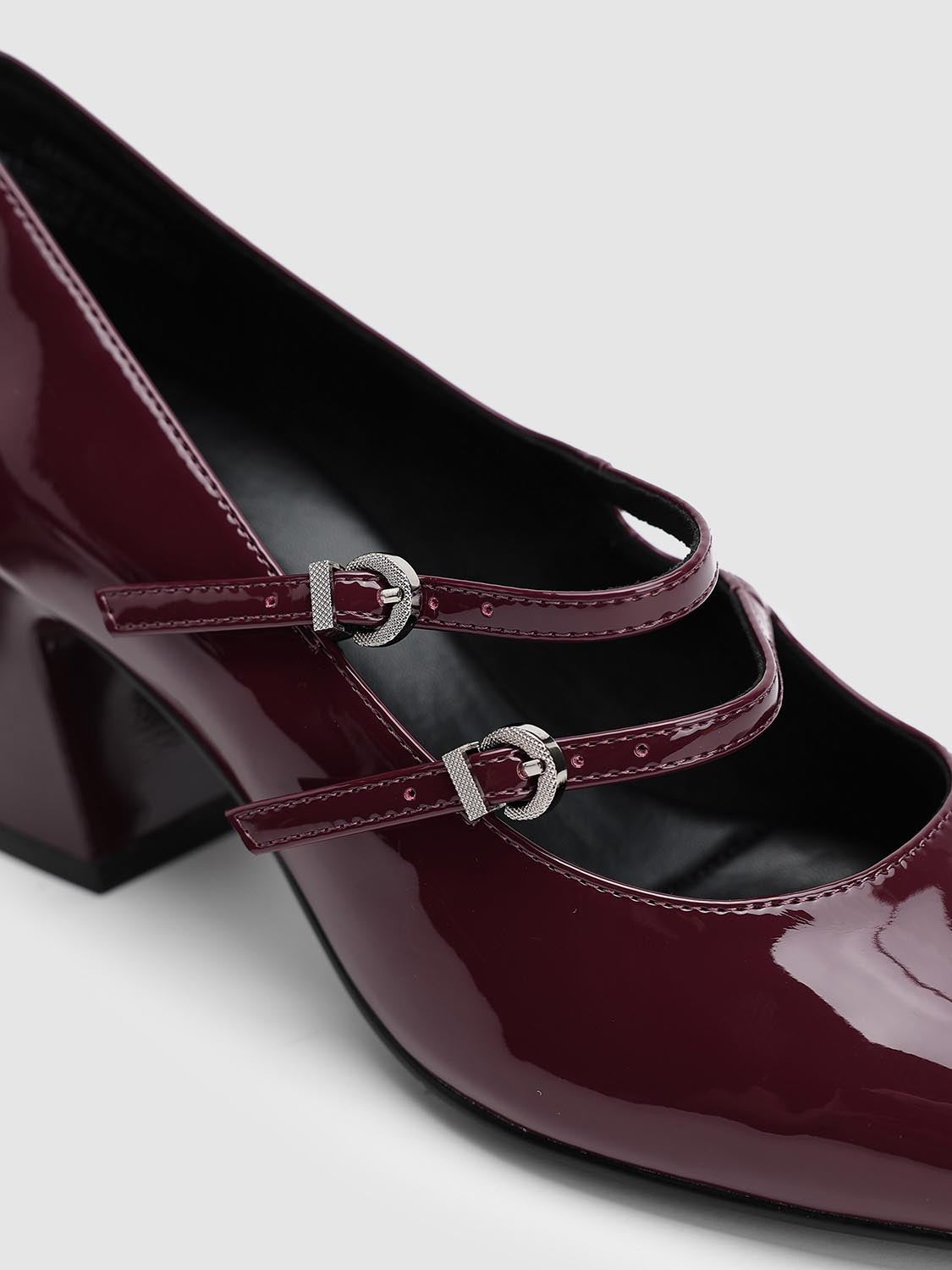 Strappy Chunky Heeled Pumps - Image 6