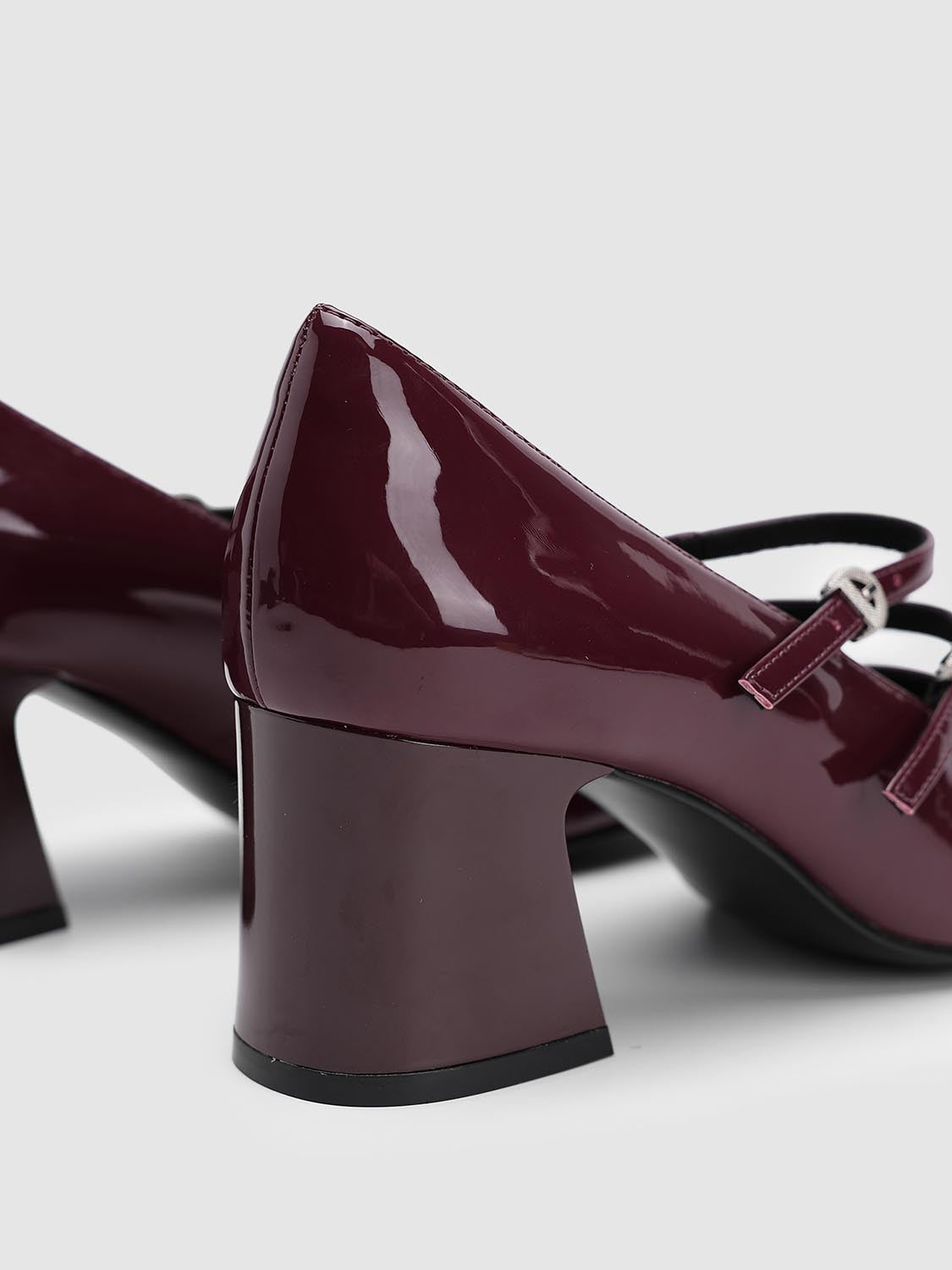 Strappy Chunky Heeled Pumps - Image 7