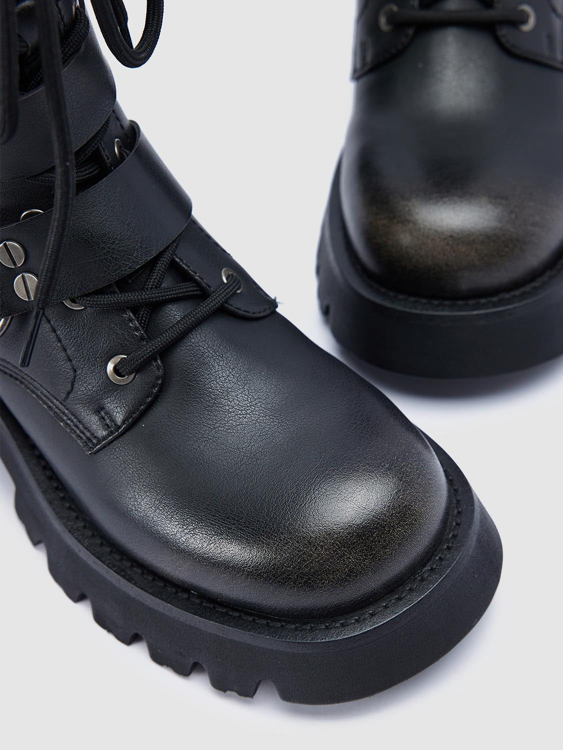 Belt Décor Combat Boots - Image 6